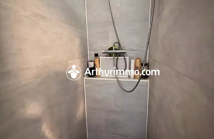 Appartement T2 avec cave,parking et garage couvert — photo 5
