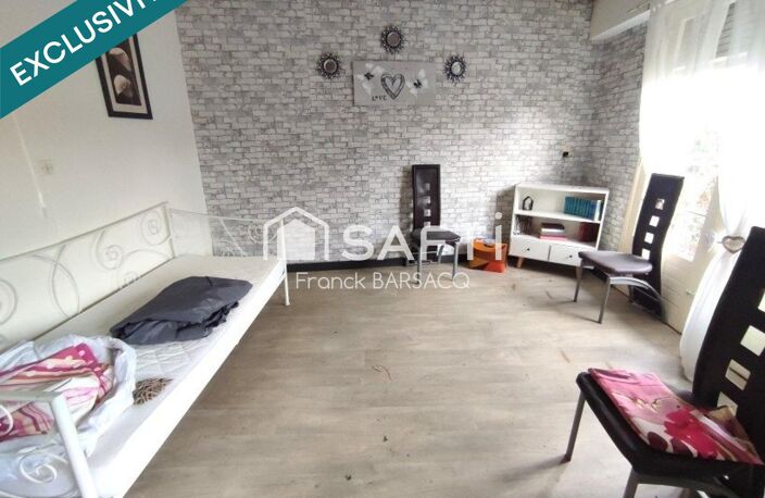 IMMEUBLE DE RAPPORT AVEC ANNEXE ET PATIO — photo 3