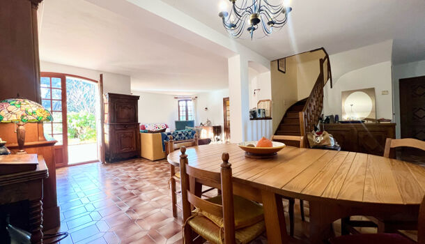 Villa / Maison 6 pièces  à vendre Roquevaire 13360