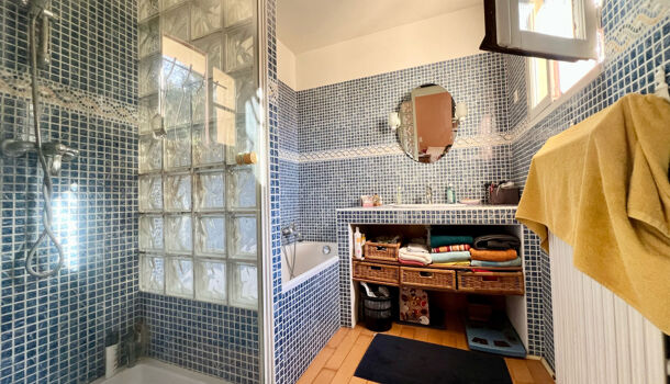 Villa / Maison 6 pièces  à vendre Roquevaire 13360