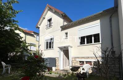 Rueil-Malmaison, maison familiale 5 chambres + studio indépendant — photo du bien