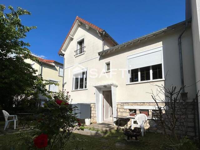 Rueil-Malmaison, maison familiale 5 chambres + studio indépendant — photo du bien