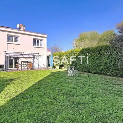 Maison 6 pièces 315000 €