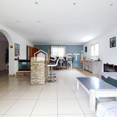 Maison 6 pièces 295000 €