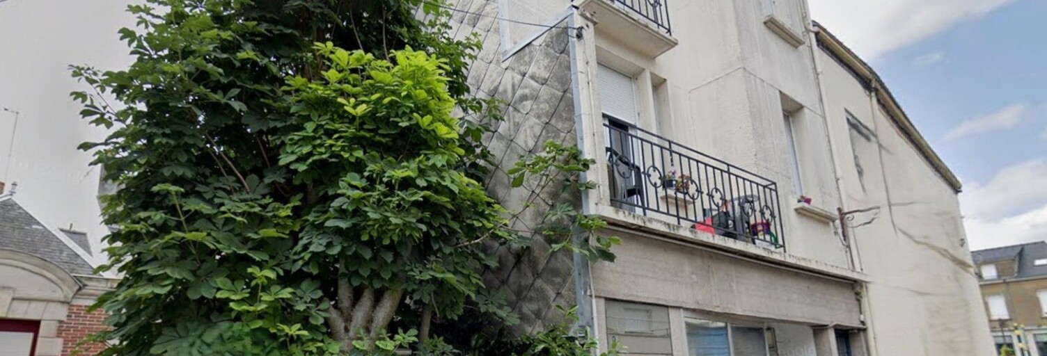 Immeuble  120 m² à vendre à Ombrée d'Anjou (49420)