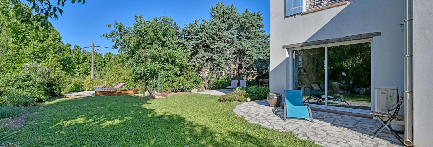 Maison 7 Pièces 230 m² à vendre à Beauvoisin (30640)