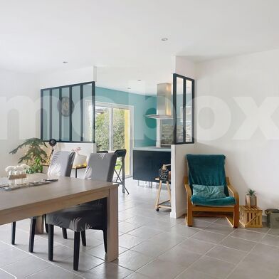 Maison 6 pièces 324990 €