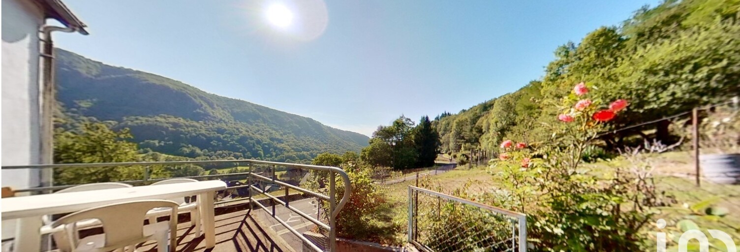 Maison 9 Pièces 157 m² à vendre à Saint-Vincent-de-Salers (15380)