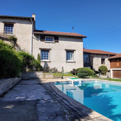 Maison 9 pièces 599000 €
