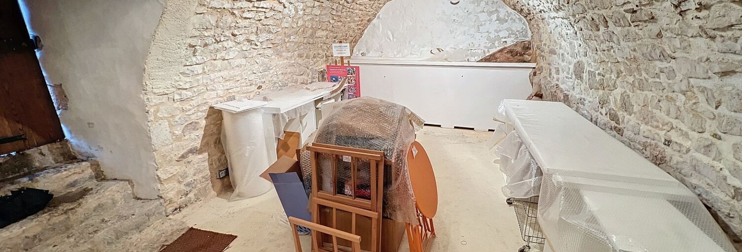 Commerce  117 m² à vendre à Saint-Cirq-Lapopie (46330)