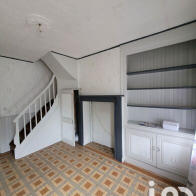 Maison 3 pièces 83700 €