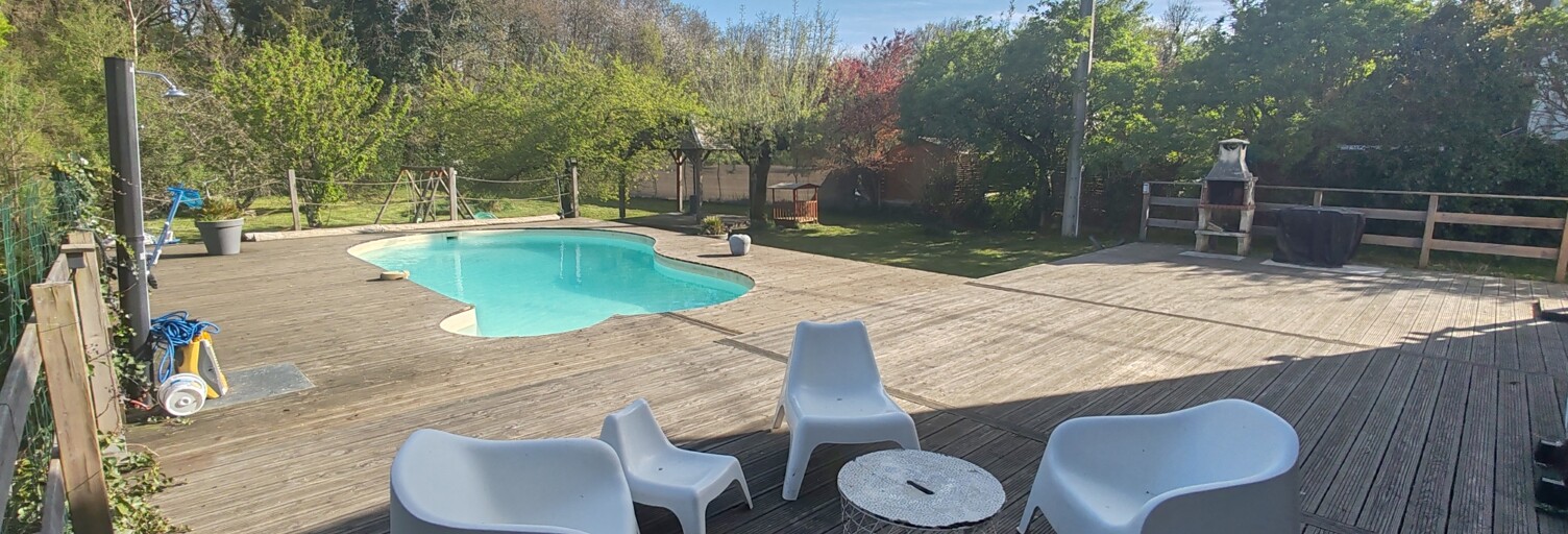 Maison 5 Pièces 127 m² à vendre à Espiet (33420)