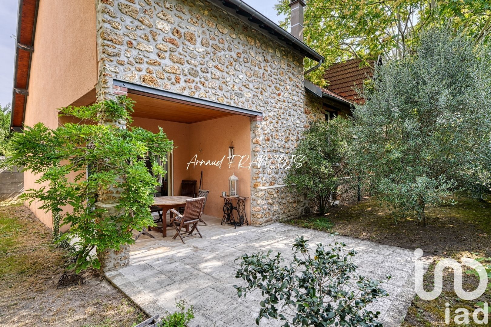 Vente Maison/villa 9 pièces - Photo 2