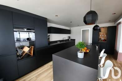 Maison 6 pièces 749000 €