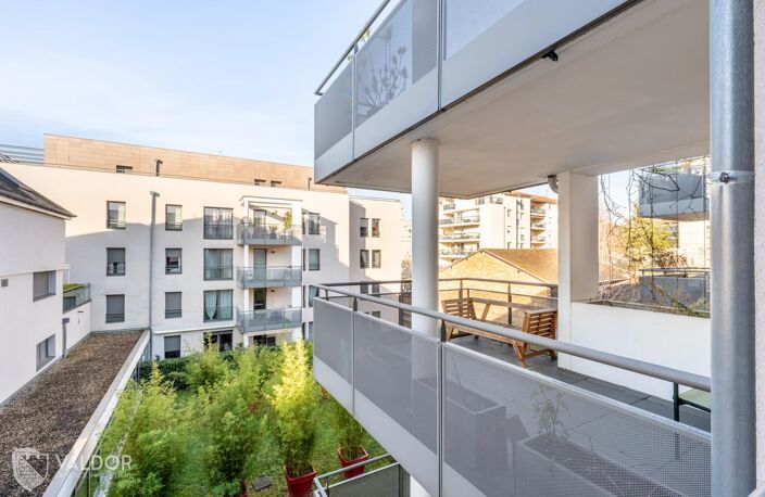 APPARTEMENT T3 COEUR DE VILLE VILLEFRANCHE — photo 2