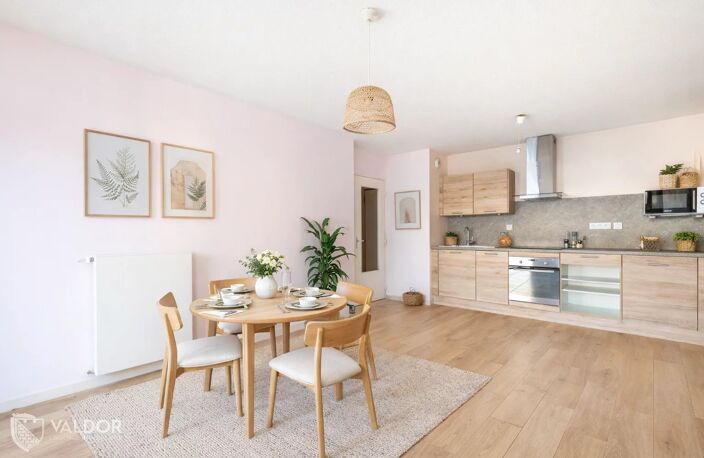 APPARTEMENT T3 COEUR DE VILLE VILLEFRANCHE — photo 5