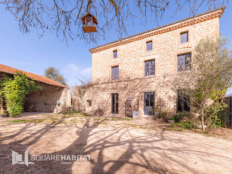 Coup de coeur assuré pour cette magnifique maison en pierre de 182m² — photo 1