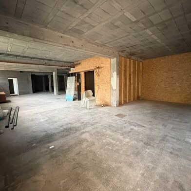 Commerce  395000 €