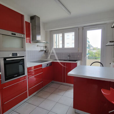 Appartement 4 pièces 780 €