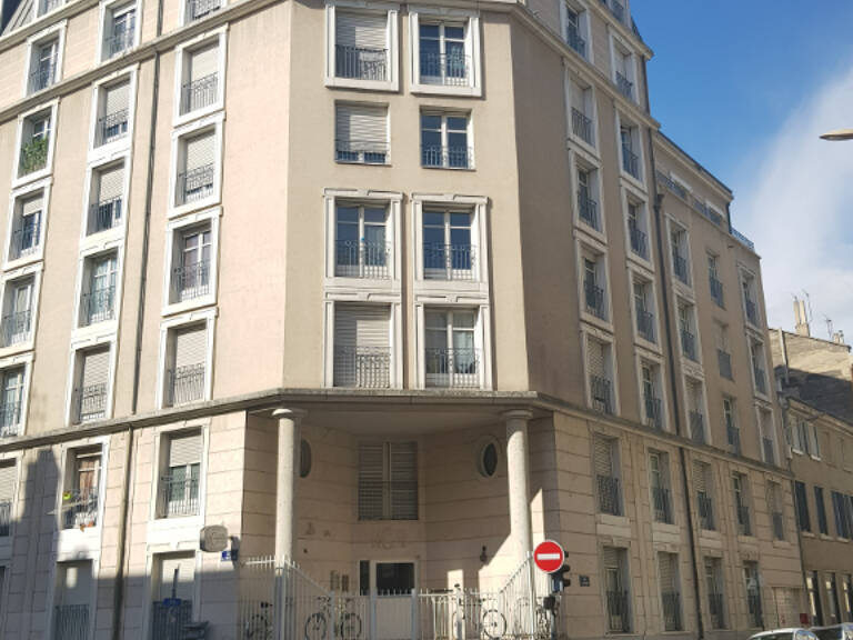 STUDIO T1 MEUBLE 19 m² lumineux quartier etudiant — photo 1