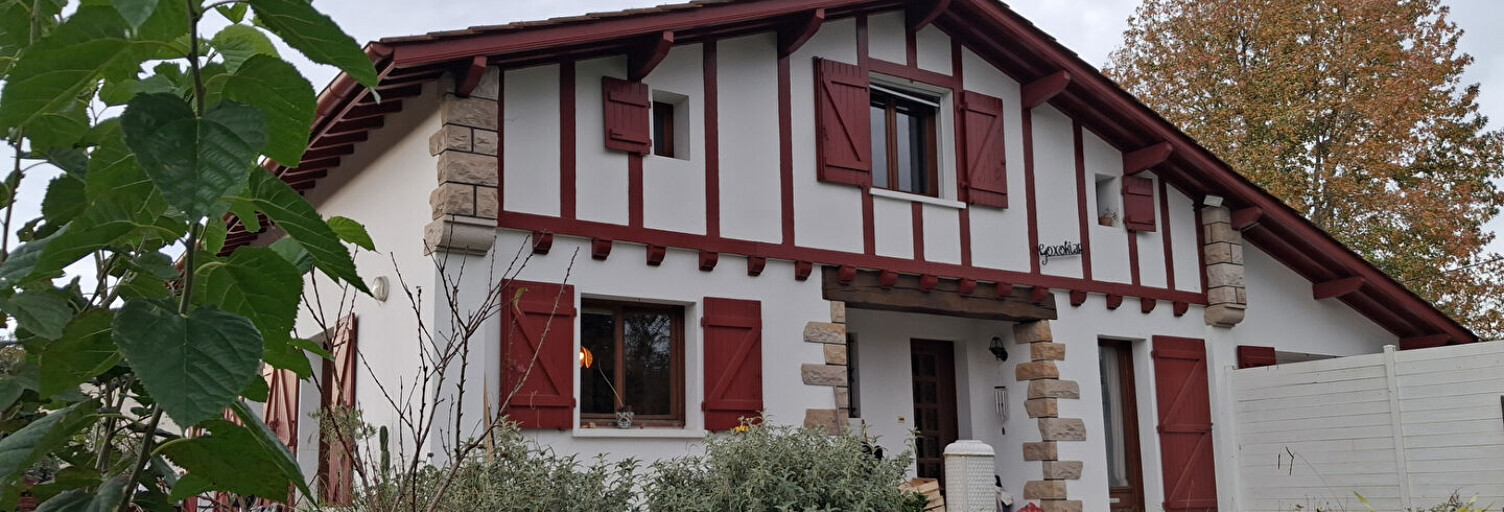 Maison 7 Pièces 196 m² à vendre à Arbonne (64210)