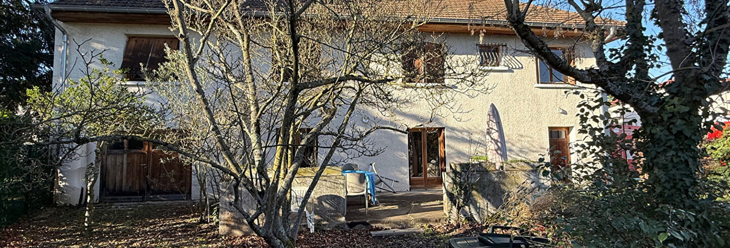 Maison 9 Pièces 195 m² à vendre à Riorges (42153)