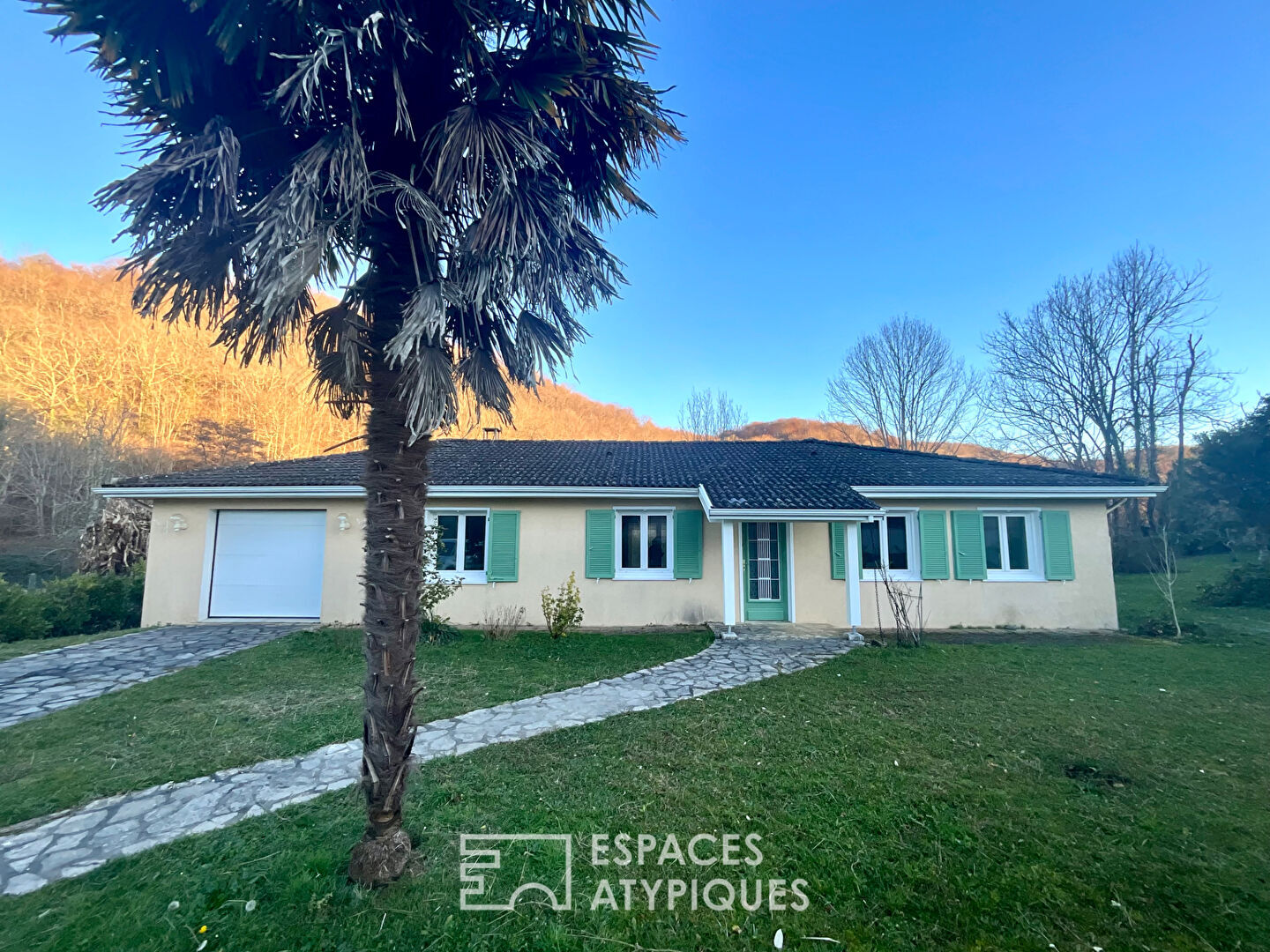 Villa / Maison  T7 à vendre Artiguelouve 64230