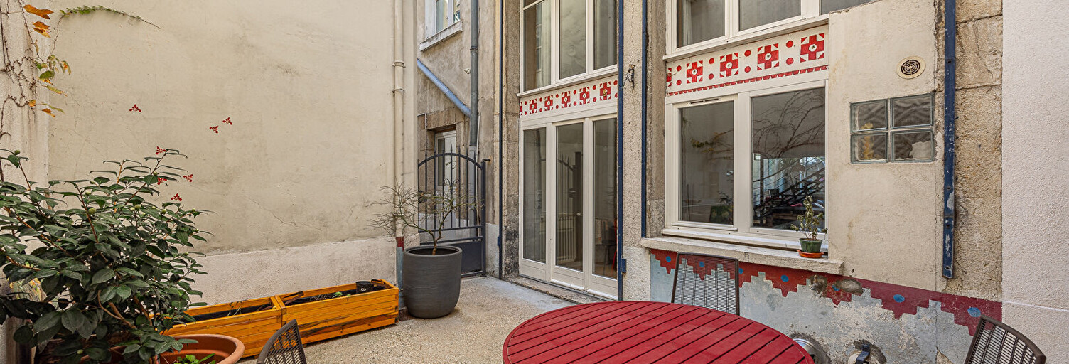 Appartement 7 Pièces 204 m² à vendre à Lyon 7 (69007)