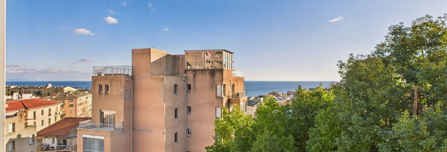 Appartement 5 Pièces 106 m² à vendre à Bastia (20200)