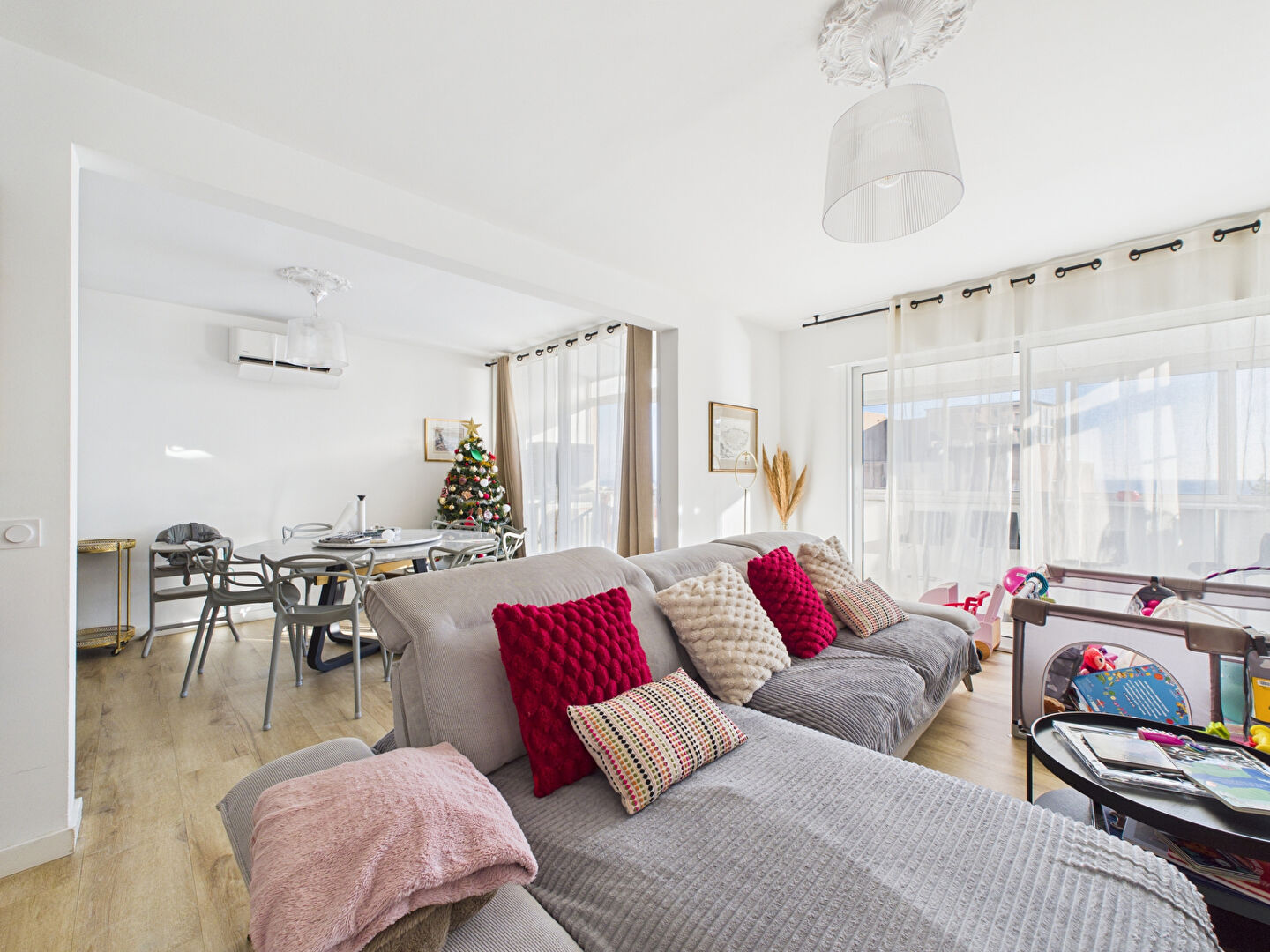  Appartement 5 pièces 106 m²