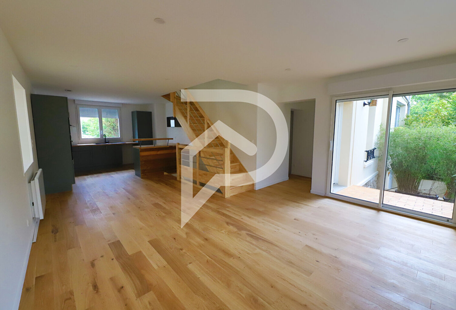 Maison Chatou 11 pièce(s) 229 m2 — photo 1
