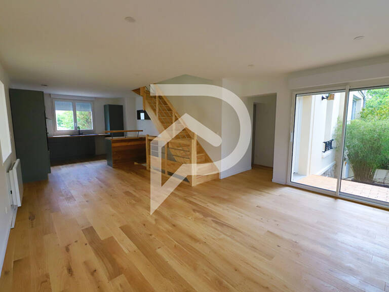 Maison Chatou 11 pièce(s) 229 m2 — photo 1