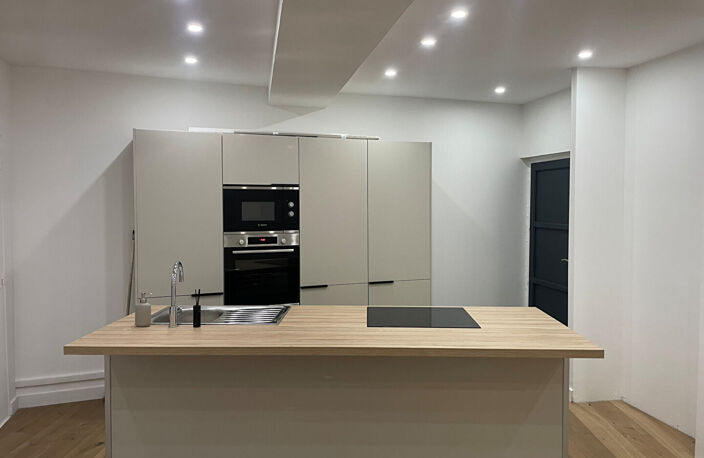 Appartement ROUEN (76000)  Place des Carmes 3 pièces 92 m² — photo 2