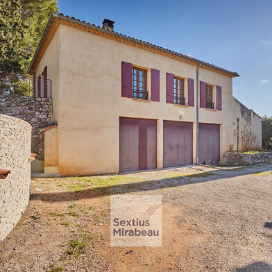 Maison 6 pièces 748000 €