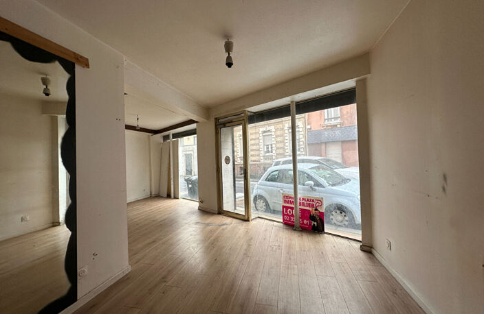 Local commercial — photo 2