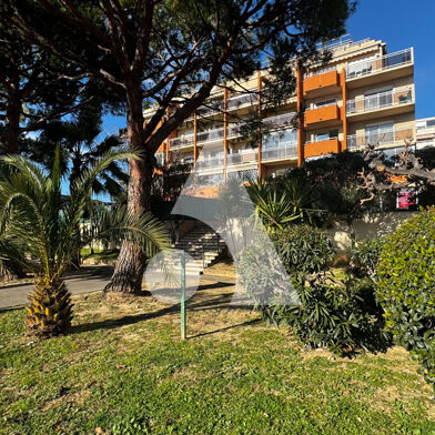 Appartement 1 pièces 720 €