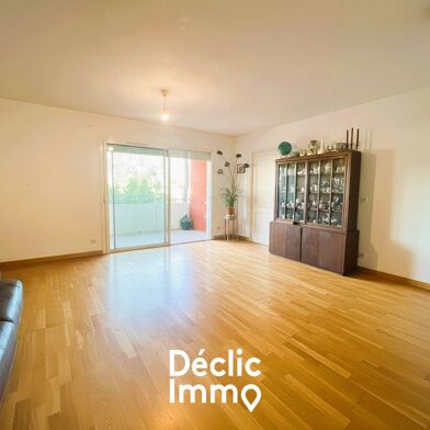 Appartement 5 pièces 300000 €