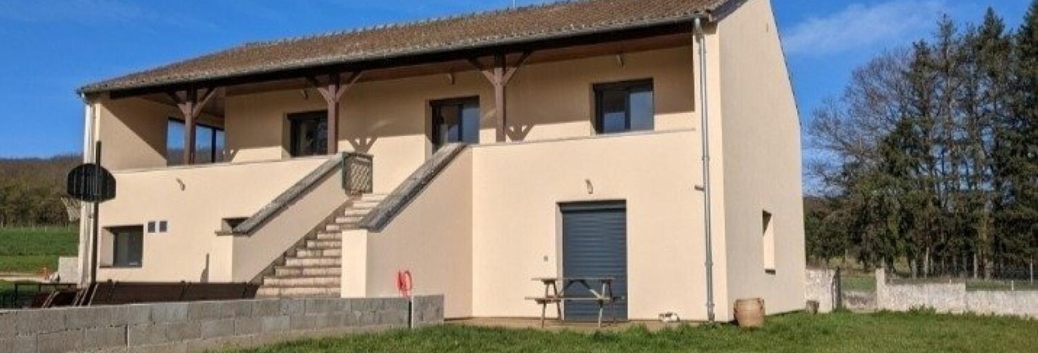 Maison 7 Pièces 216 m² à vendre à Laizé (71870)