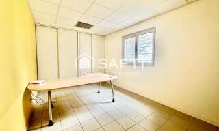 Bureau  180 m² à louer à Marmande (47200)