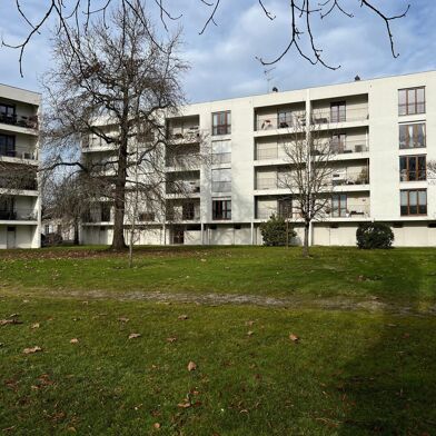 Appartement 4 pièces 288750 €