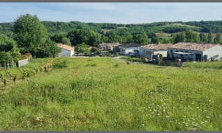 Terrain  1076 m² à vendre à La Salvetat-Belmontet (82230)