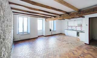Maison 3 Pièces 81 m² à vendre à Dampierre-sur-Boutonne (17470)