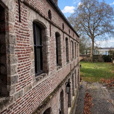 Maison 15 pièces 799000 €