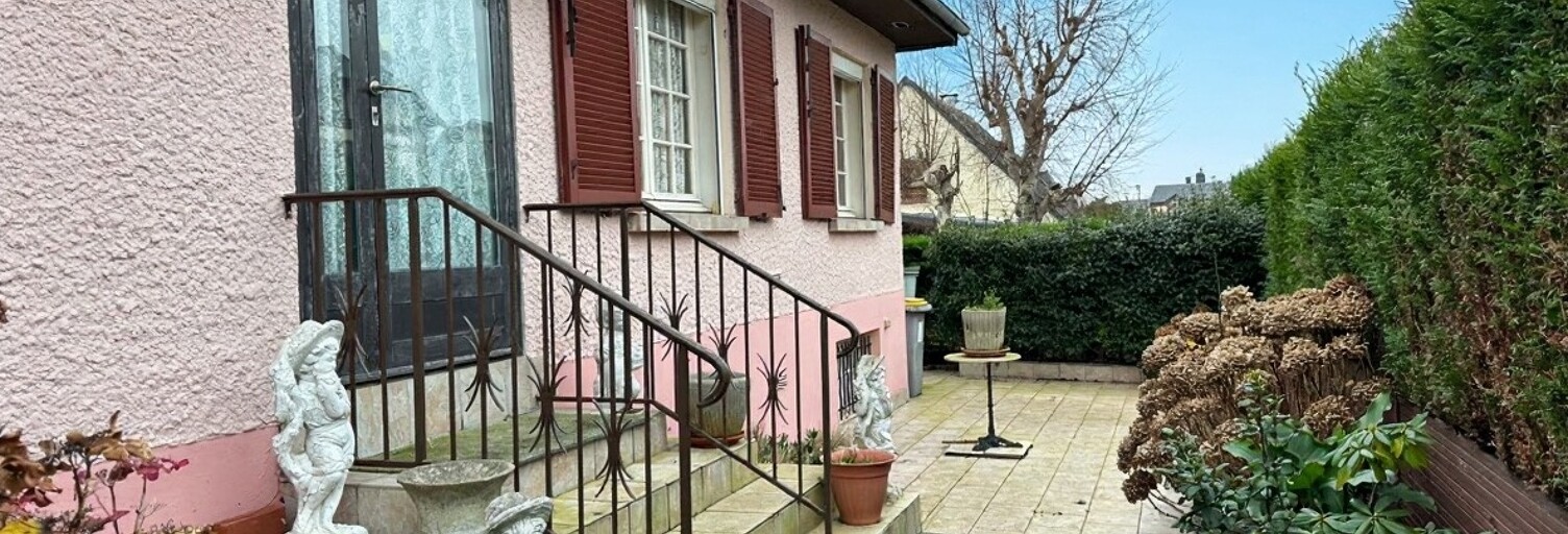 Maison 5 Pièces 143 m² à vendre à Saint-Pierre-en-Port (76540)