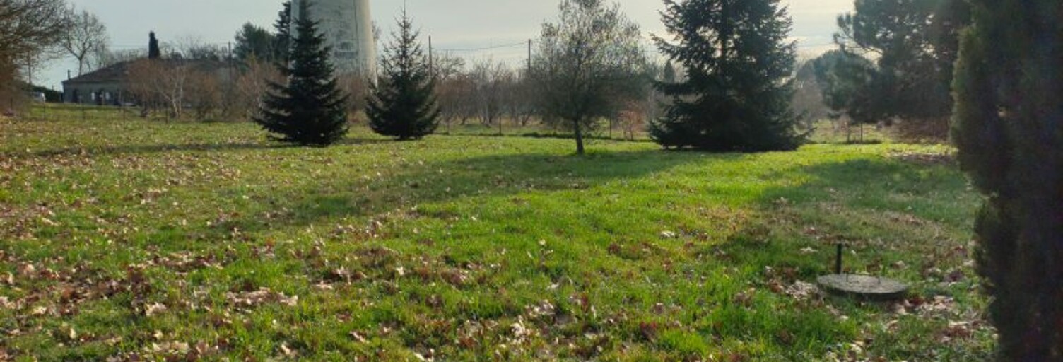 Terrain  900 m² à vendre à Castelsarrasin (82100)