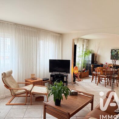 Appartement 6 pièces 199000 €