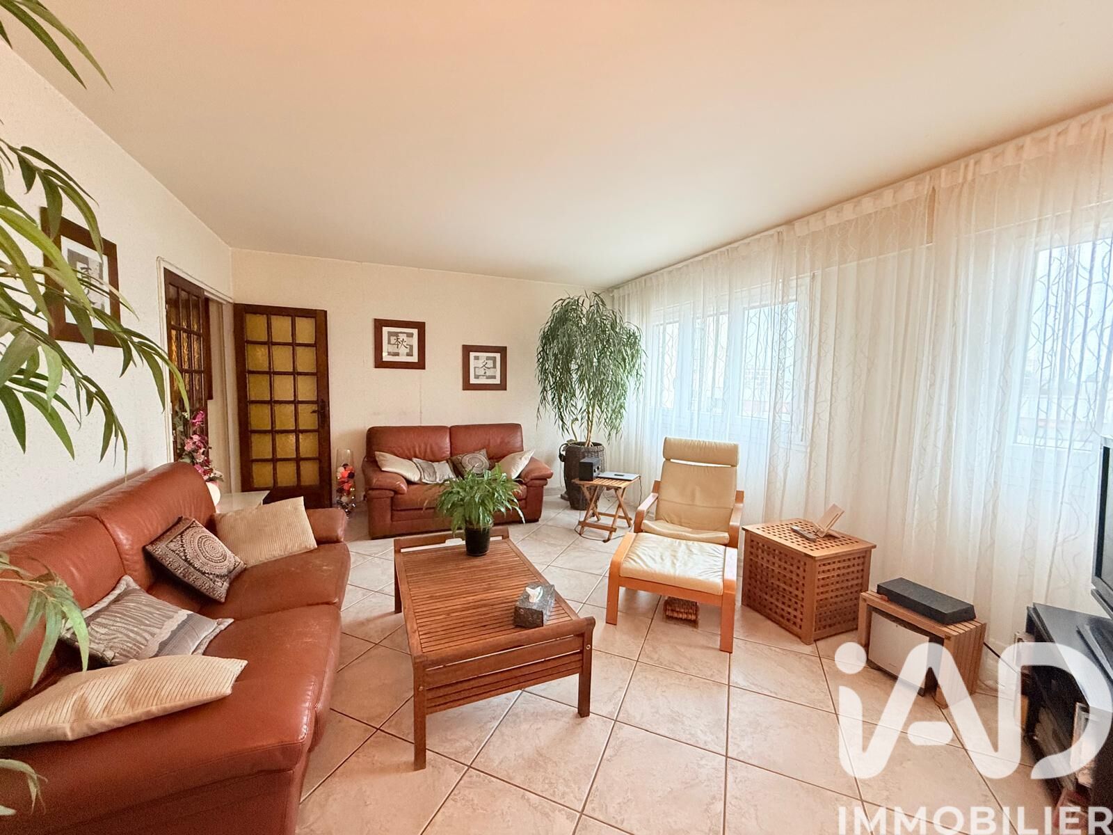 Vente Appartement 6 pièces - Photo 2