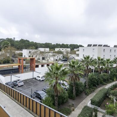 Appartement 3 pièces 235000 €