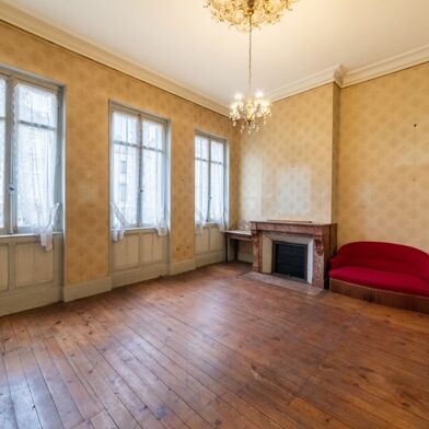 Maison 6 pièces 265500 €
