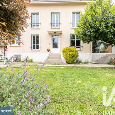 Maison 6 pièces 384900 €